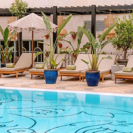Only You Hotel Sevilla Exterior photo