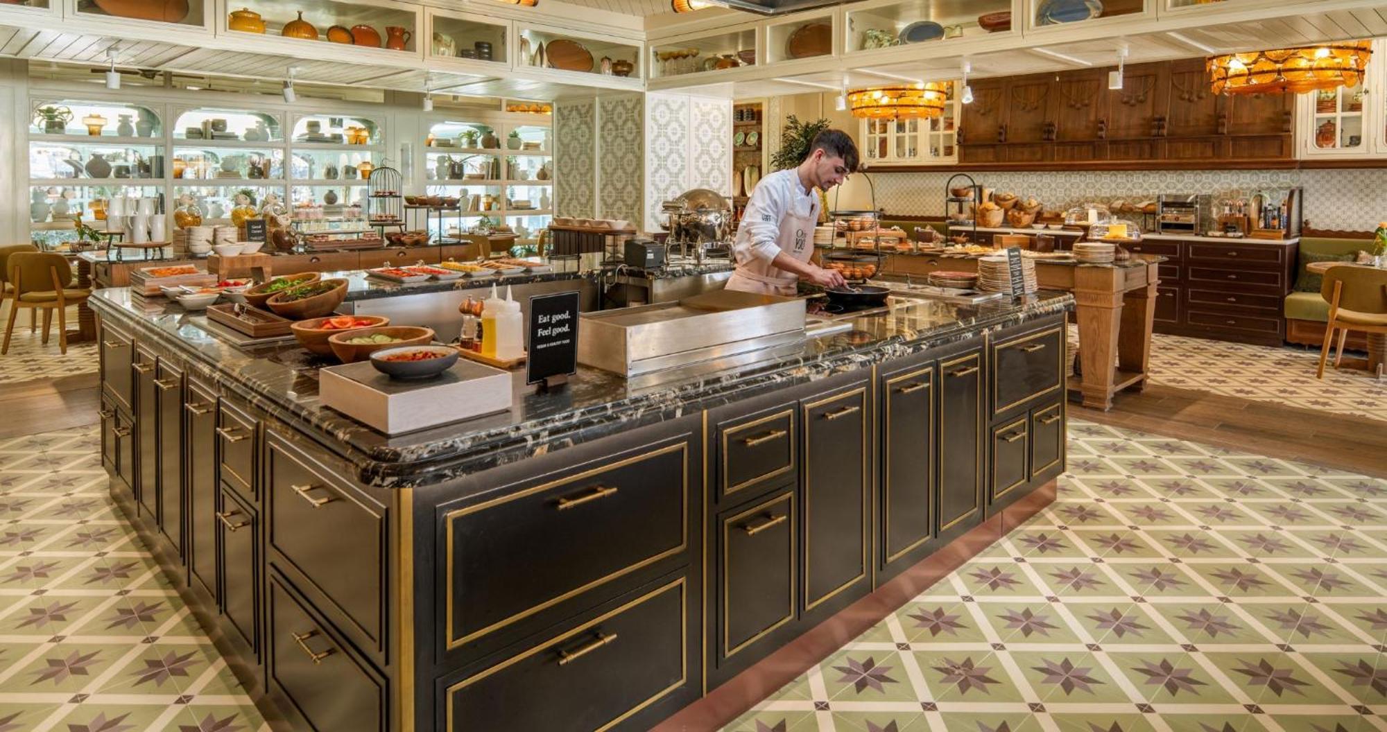 Only You Hotel Sevilla Exterior photo The kitchen at the restaurant