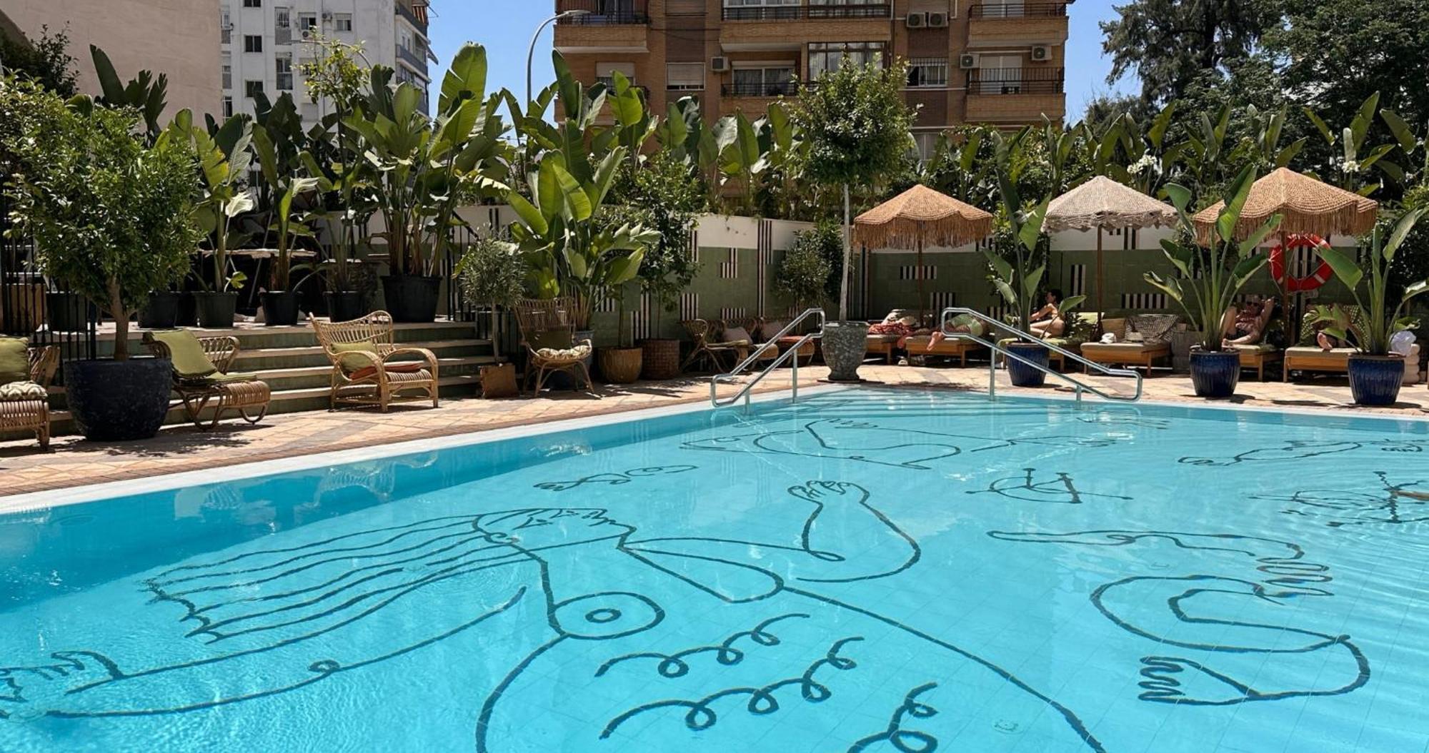 Only You Hotel Sevilla Exterior photo The pool at the Hotel